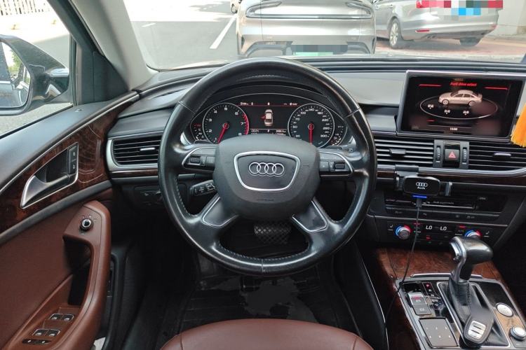 Used Audi A6L 2014 30 FSI Comfort Model Steering Wheel