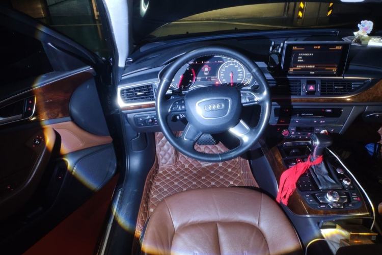 Used Audi A6L 2014 30 FSI Comfort Model Steering Wheel