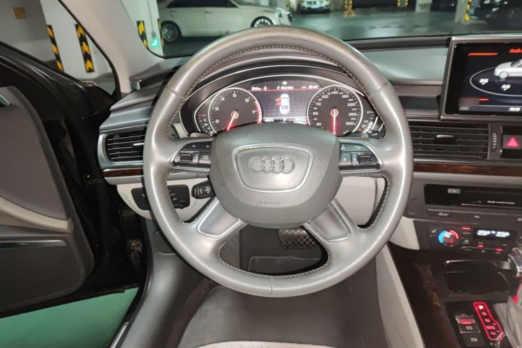 Used Audi A6L 2014 30 FSI Luxury Model Steering Wheel