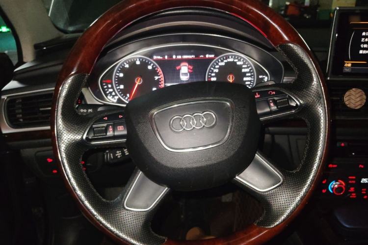 Used Audi A6L 2014 35 FSI Comfort Version Steering Wheel