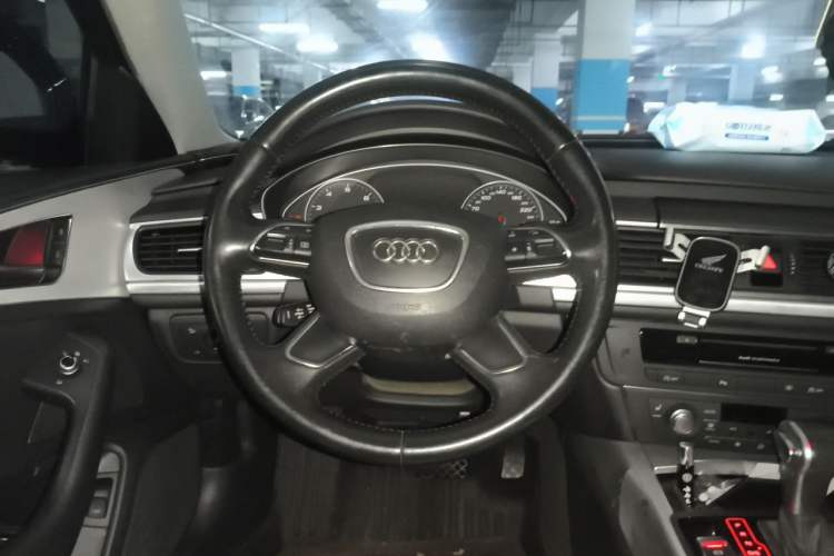 Used Audi A6L 2014 TFSI Comfort Model Steering Wheel