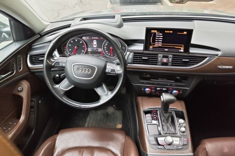 Used Audi A6L 2014 50 TFSI quattro Luxury Model Steering Wheel