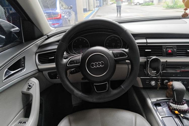Used Audi A6L 2014 30 FSI Technology Model Steering Wheel