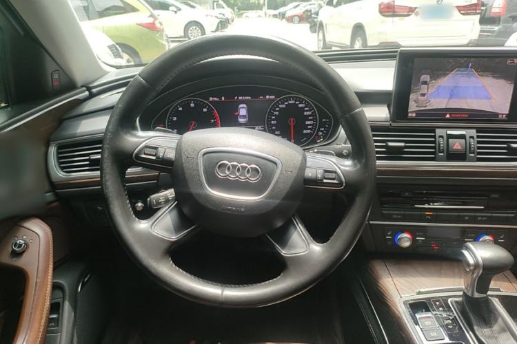 Used Audi A6L 2014 50 TFSI quattro Luxury Model Steering Wheel