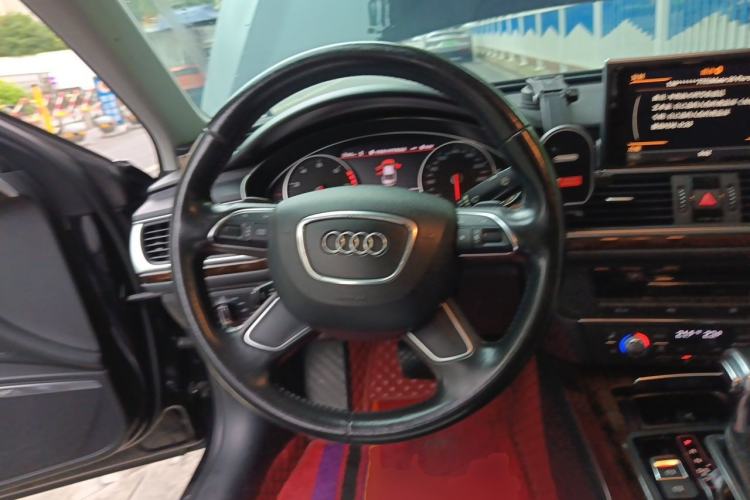 Used Audi A6L 2014 35 FSI Comfort Version Steering Wheel