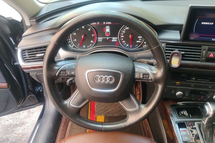 Used Audi A6L 2014 30 FSI Comfort Model Steering Wheel