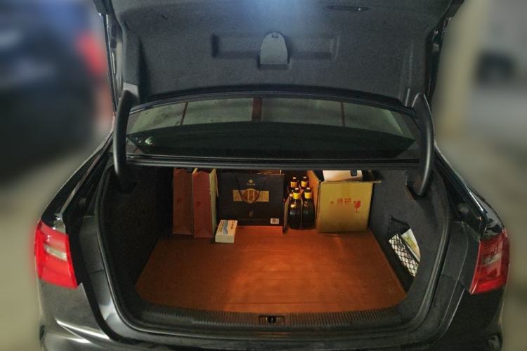Used Audi A6L 2014 35 FSI Comfort Version Trunk
