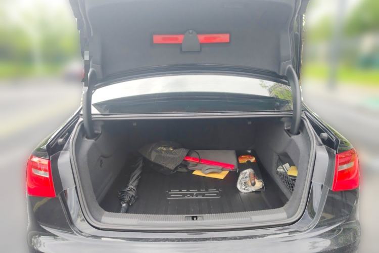 Used Audi A6L 2014 30 FSI Comfort Model Trunk