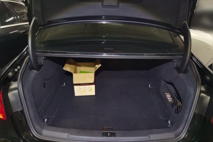Used Audi A6L 2014 50 TFSI quattro Luxury Model Trunk