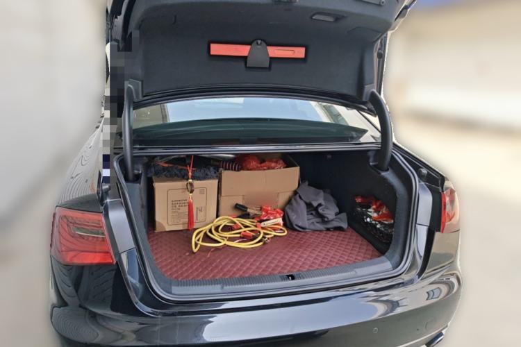Used Audi A6L 2014 TFSI Standard Model Trunk