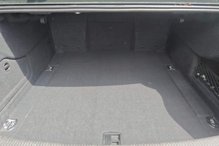 Used Audi A6L 2014 30 FSI Comfort Model Trunk