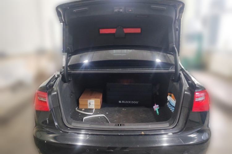 Used Audi A6L 2014 35 FSI quattro Luxury Model Trunk