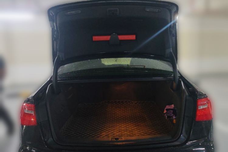 Used Audi A6L 2014 30 FSI Comfort Model Trunk