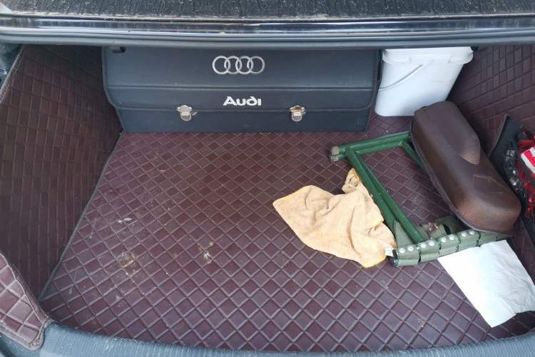 Used Audi A6L 2014 TFSI Standard Model Trunk