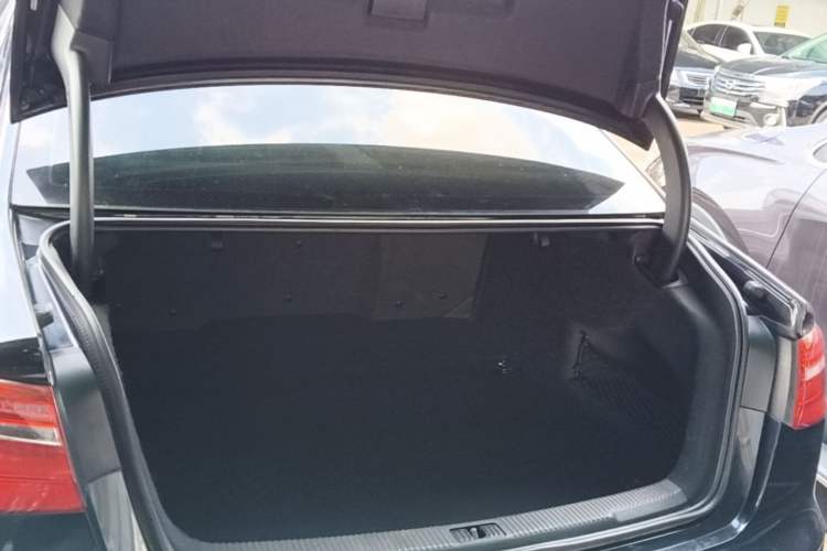 Used Audi A6L 2014 TFSI Standard Model Trunk