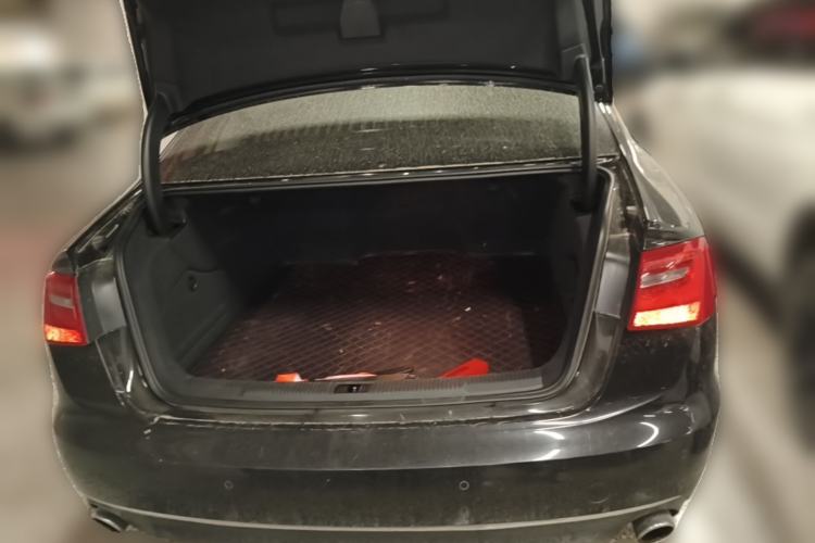 Used Audi A6L 2014 30 FSI Comfort Model Trunk