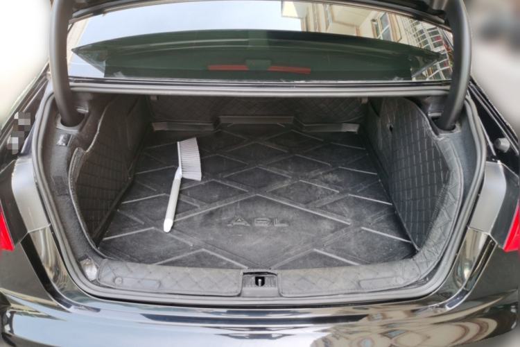 Used Audi A6L 2014 30 FSI Comfort Model Trunk