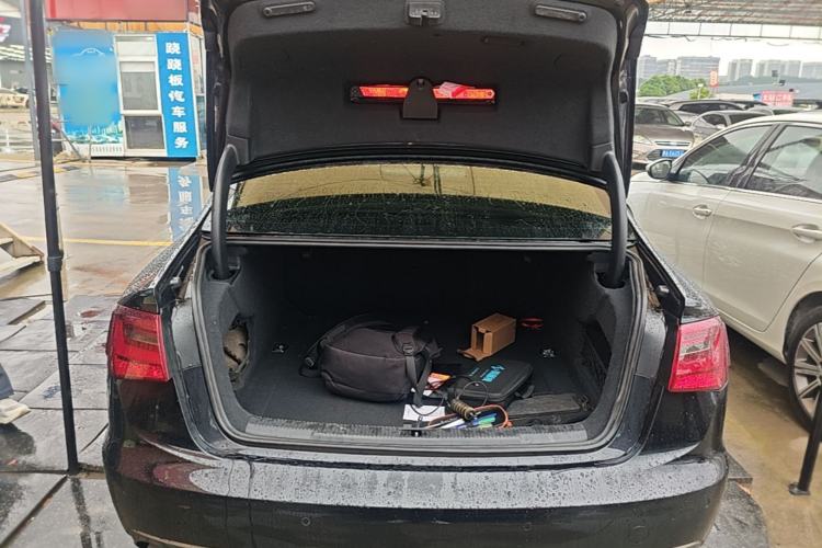 Used Audi A6L 2014 TFSI Comfort Model Trunk