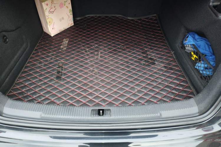 Used Audi A6L 2014 TFSI Standard Model Trunk