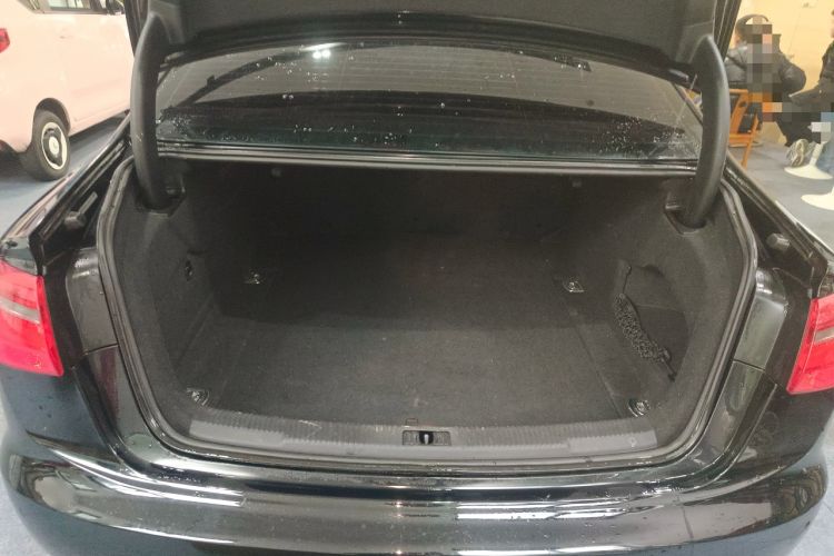 Used Audi A6L 2014 30 FSI Comfort Model Trunk