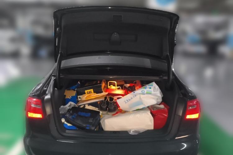 Used Audi A6L 2014 TFSI Comfort Model Trunk