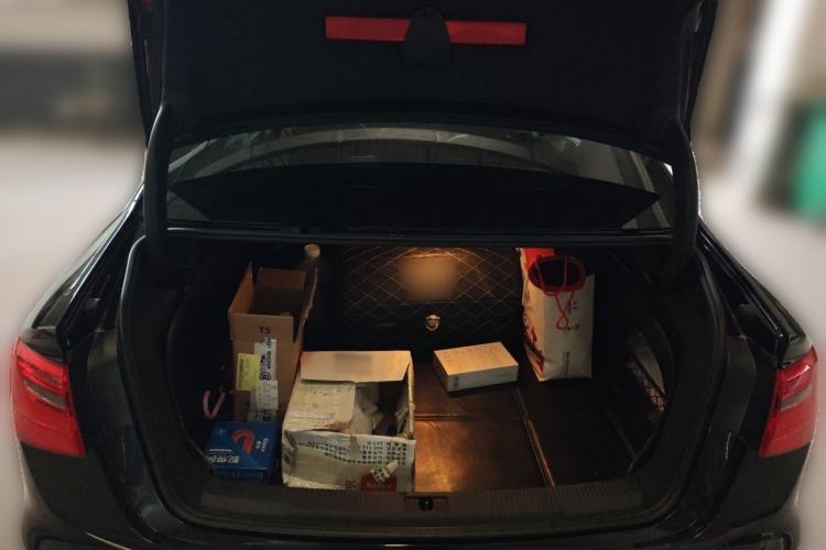 Used Audi A6L 2014 TFSI Standard Model Trunk
