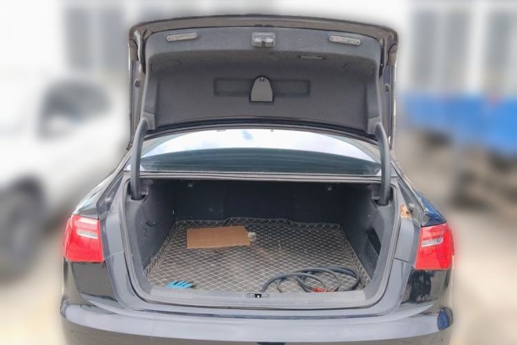Used Audi A6L 2014 30 FSI Technology Model Trunk