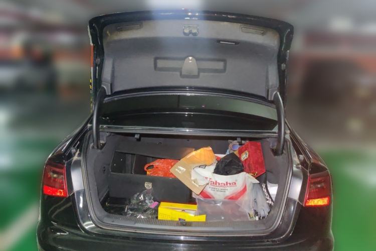 Used Audi A6L 2014 TFSI Comfort Model Trunk