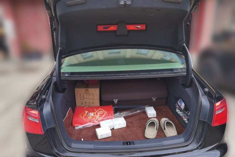 Used Audi A6L 2014 TFSI Comfort Model Trunk