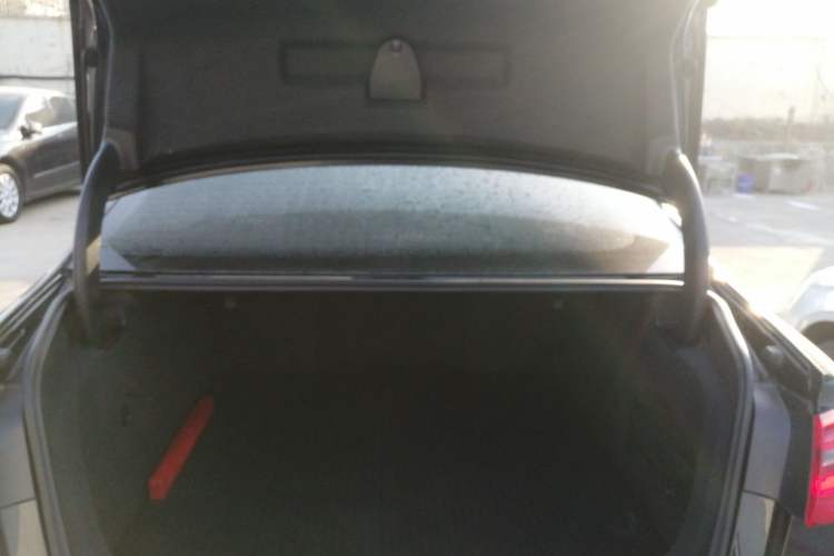 Used Audi A6L 2014 35 FSI Comfort Version Trunk
