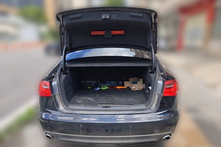 Used Audi A6L 2014 35 FSI quattro Luxury Model Trunk
