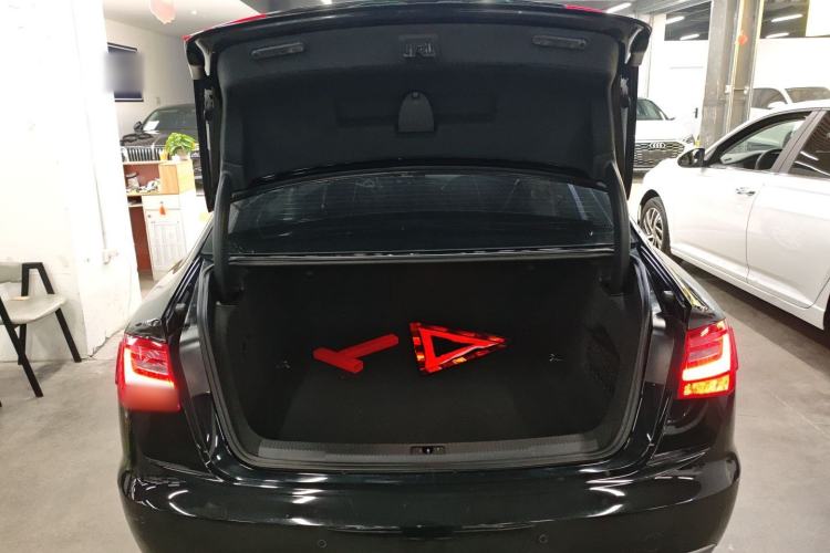 Used Audi A6L 2014 TFSI Standard Model Trunk