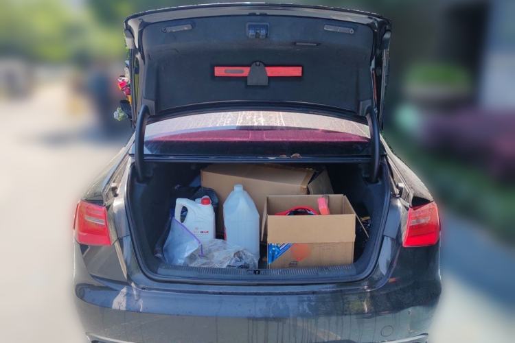 Used Audi A6L 2014 35 FSI Comfort Version Trunk