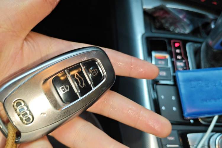 Used Audi A6L 2014 TFSI Comfort Model Vehicle Key