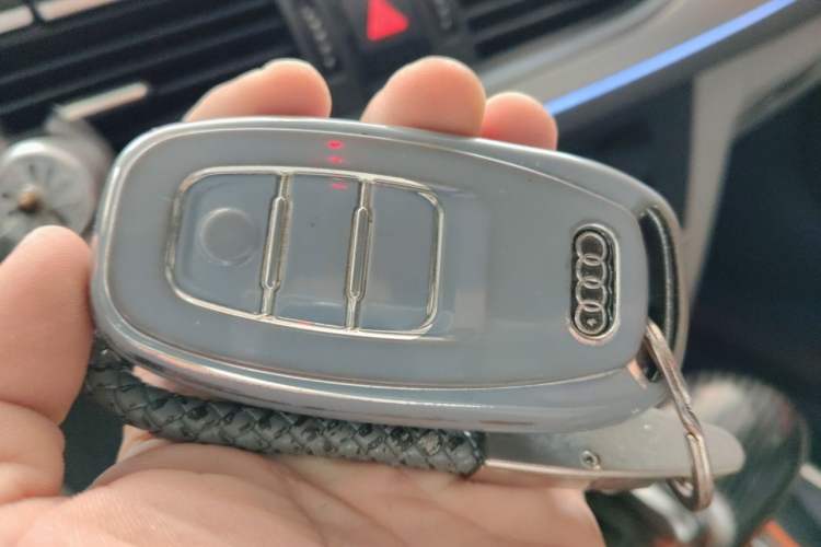 Used Audi A6L 2014 30 FSI Technology Model Vehicle Key