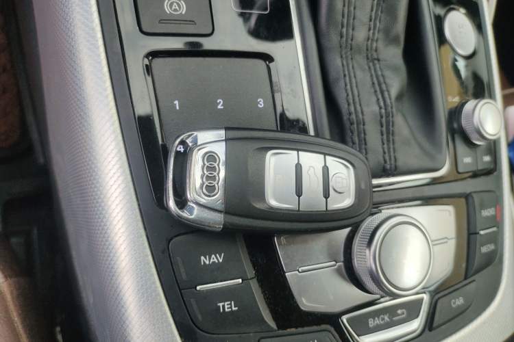 Used Audi A6L 2014 TFSI Comfort Model Vehicle Key
