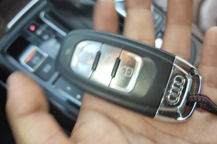 Used Audi A6L 2014 30 FSI Luxury Model Vehicle Key