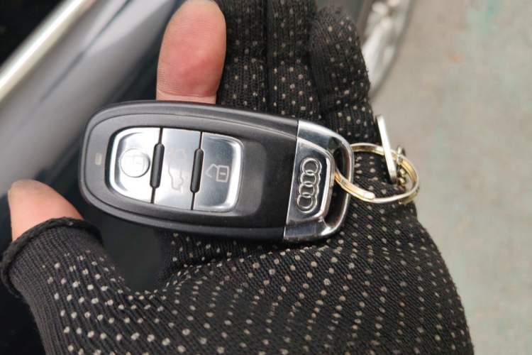 Used Audi A6L 2014 50 TFSI quattro Luxury Model Vehicle Key