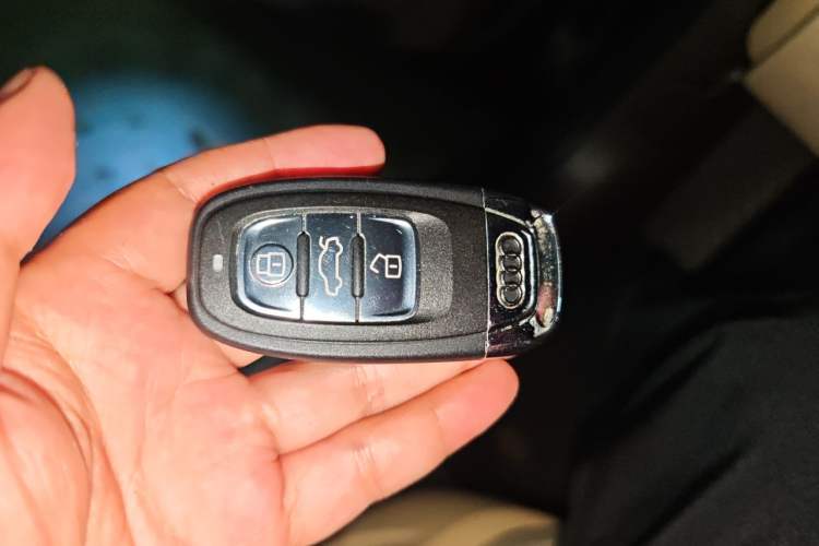 Used Audi A6L 2014 30 FSI Technology Model Vehicle Key