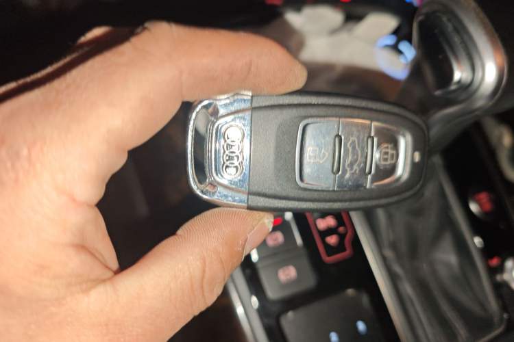 Used Audi A6L 2014 TFSI Comfort Model Vehicle Key
