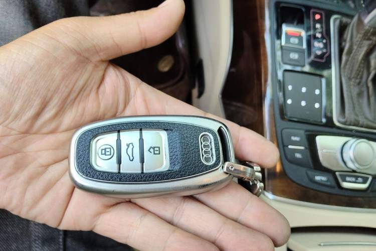 Used Audi A6L 2014 30 FSI Luxury Model Vehicle Key
