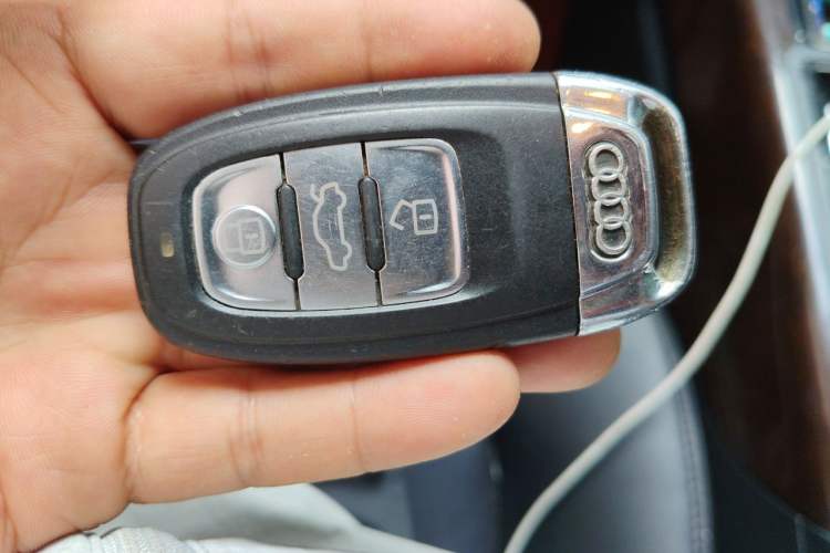 Used Audi A6L 2014 30 FSI Technology Model Vehicle Key