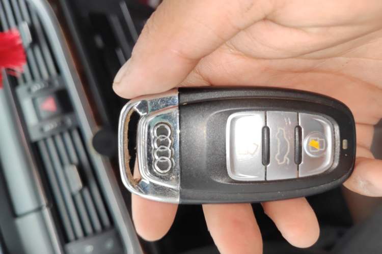 Used Audi A6L 2014 30 FSI Technology Model Vehicle Key