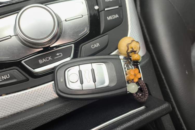 Used Audi A6L 2014 TFSI Comfort Model Vehicle Key