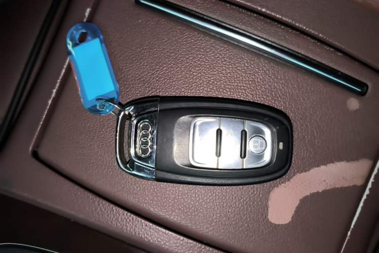 Used Audi A6L 2014 TFSI Standard Model Vehicle Key