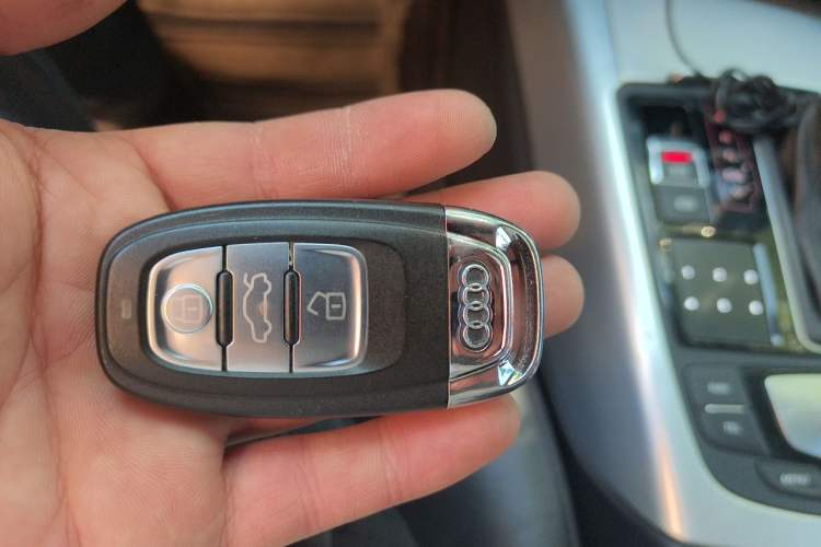 Used Audi A6L 2014 TFSI Comfort Model Vehicle Key