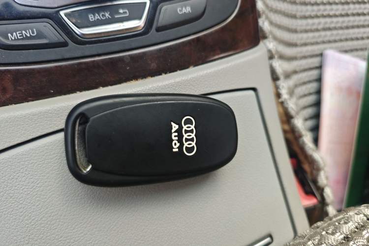 Used Audi A6L 2014 TFSI Standard Model Vehicle Key