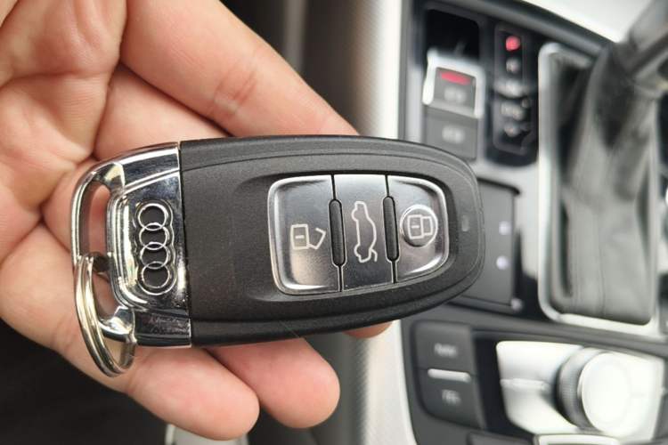Used Audi A6L 2014 30 FSI Technology Model Vehicle Key
