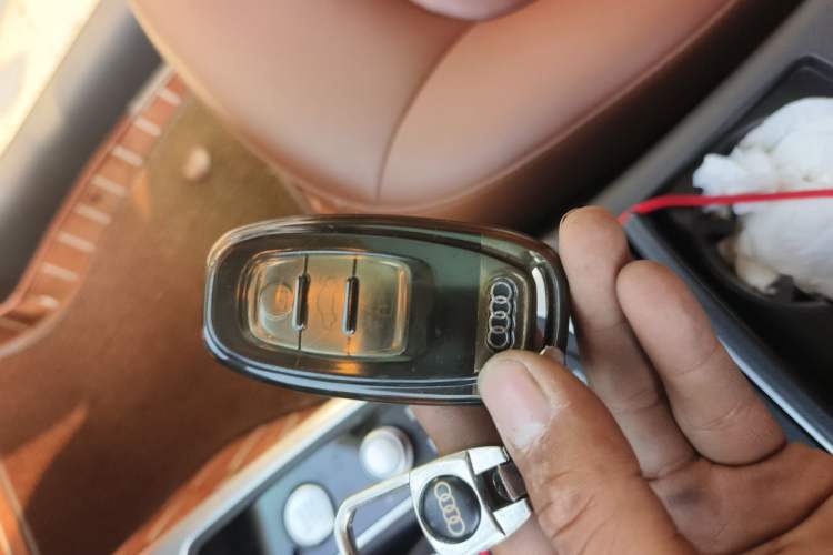 Used Audi A6L 2014 TFSI Standard Model Vehicle Key