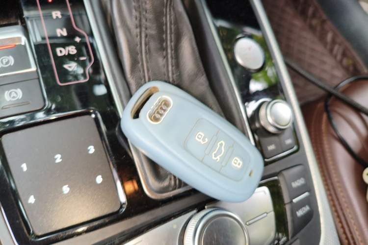Used Audi A6L 2014 TFSI Standard Model Vehicle Key